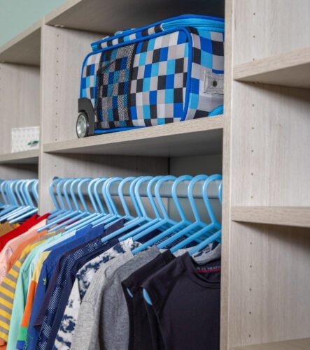 Closet F Kids-Closet-Shelving-Close-Up