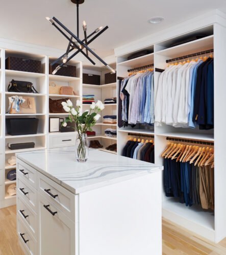 Closet G White-Closet-With-Marble-Island